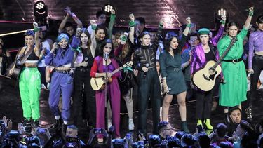 Mujeres, la canción del 8M de Julieta Venegas