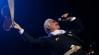 A los 81 años fallece el reconocido cantante mexicano Vicente Fernández