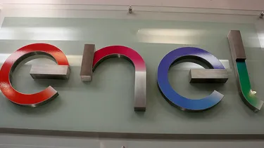 Pasó de tener saldo a favor en cuenta de luz a deber $11 millones en 1 mes y arriesgaba corte: Corte ordena corregir cartola