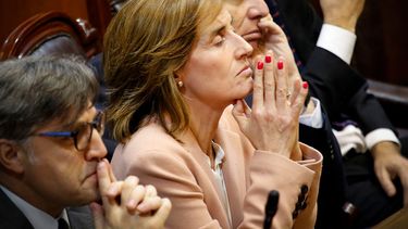 Marcela Cubillos se muestra tranquila a la espera de una estrecha votación que la busca destituir
