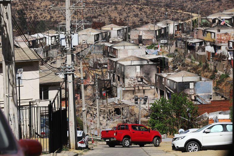 piden que subsidios de electricidad lleguen automaticamente a damnificados de mega incendio.jpg