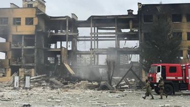 Ucrania cifra esperanzas en veintena de aviones F-16 donados por Dinamarca y Países Bajos