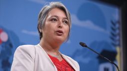 Ministra Jara: A las AFP les interesa que el negocio se les mantenga intacto