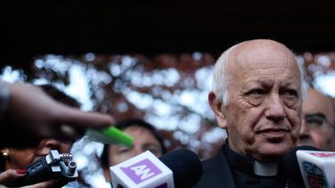 El caso chileno: La preocupación del Vaticano por la caída en la valoración de la Iglesia Católica en nuestro país