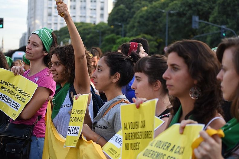 mujeres brasil.jpg