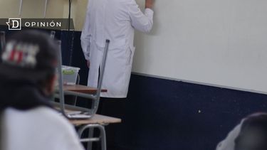 El Desconcierto | 2177 el burnout del profesorado en chile.jpg