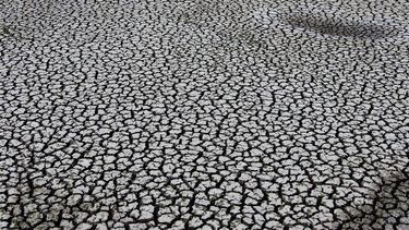 Informe de Esval: Embalse Peñuelas en la Región de Valparaíso está prácticamente seco