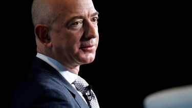 Jeff Bezos acusa de extorsión a medio que lo amenazó con publicar fotos íntimas
