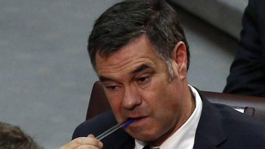 ¿Y cómo andamos por casa? Ossandón afirma que ministro de Educación “es el campeón del autogol”