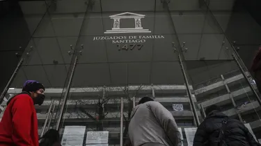 Saldó deuda de $1,9 millones en pensión de alimentos e igual lo mantuvieron con arresto: Fue a juicio y Corte ordenó alzar apremios