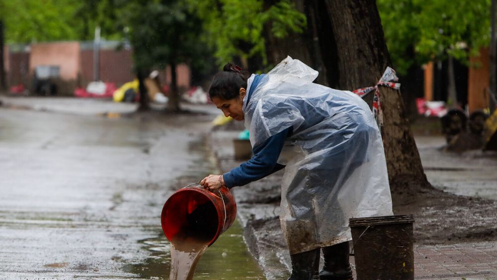 Lluvias siguen este martes 13 - Agencia Uno