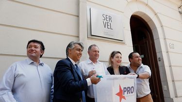 Un centenar de militantes renuncian al PRO: Más que un partido, es un comando presidencial permanente