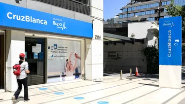 El Desconcierto | isapre la desafilio por supuesto uso indebido de licencias medicas corte ordeno reincorporarla y nego irregularidad.webp