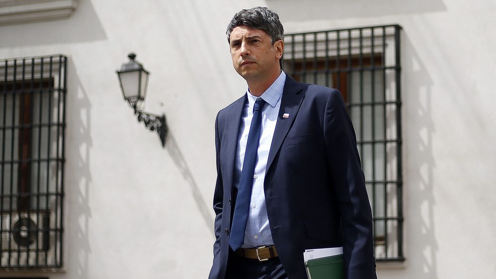 Becas Chile: ¿eliminar para mejorar?