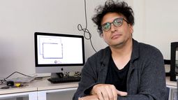 Daniel Cruz, Coordinador del Magister en Artes Mediales U. Chile: Las artes mediales son un espacio para la interdisciplina y la indisciplina