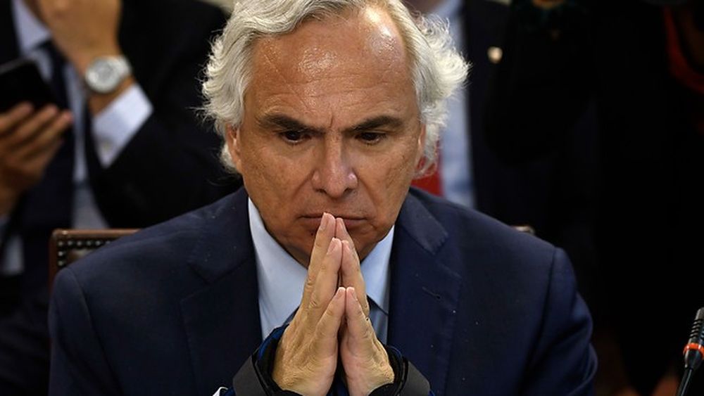 Oposición posterga para marzo proceso de destitución de Chadwick y ministro visita la Araucanía