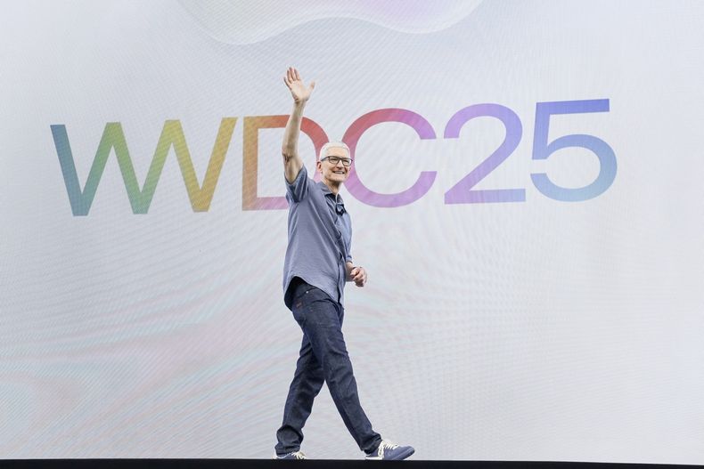 17135 wwdc apple.jpg