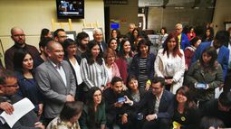 Efecto huelga Radio Bío Bío: Diputados planean modificar art. 22 del Código del Trabajo para regular horarios de periodistas