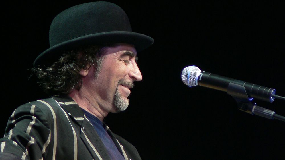 Joaquín Sabina arremete contra los independentistas y sus líderes: Han dividido por la mitad a Cataluña