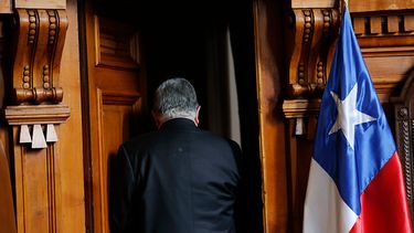 El Desconcierto | poder.jpg