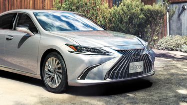 Polémica por gasto de $1.253 millones en lujosos autos Lexus para ministros de Corte Suprema