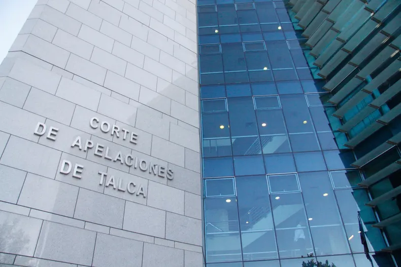 debia 1 millon en cotizaciones a sus trabajadores y decretaron su arresto corte de talca lo dejo sin efecto.webp