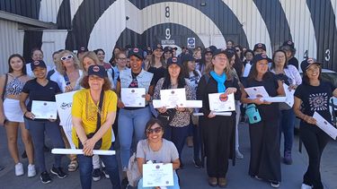 Así son las prácticas de tiro para mujeres organizadas por la Asociación Chilena del Rifle