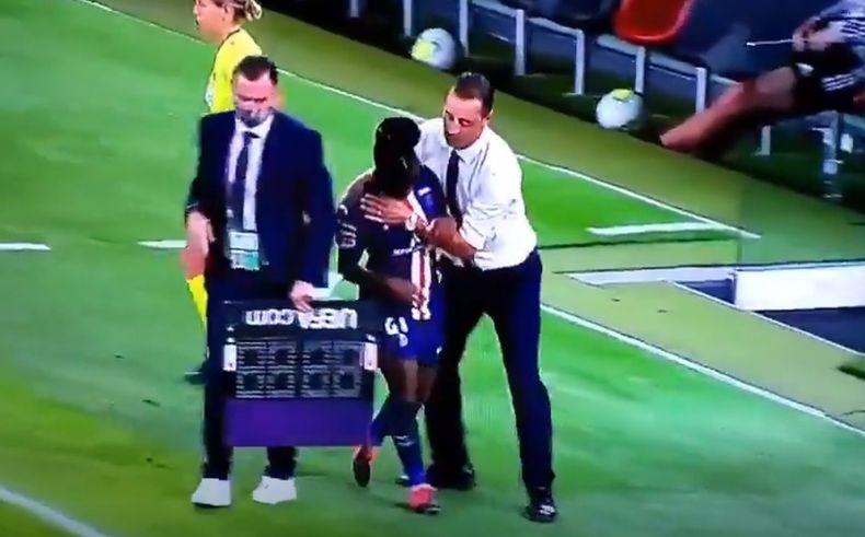 olivier echouafni jugadora sandy baltimore_95_0_1016_632.jpg