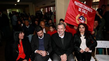 #PCxGuillier: Comunistas proclaman a Guillier como su candidato a la presidencia