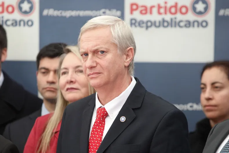 20029 a uno 1673717.webp