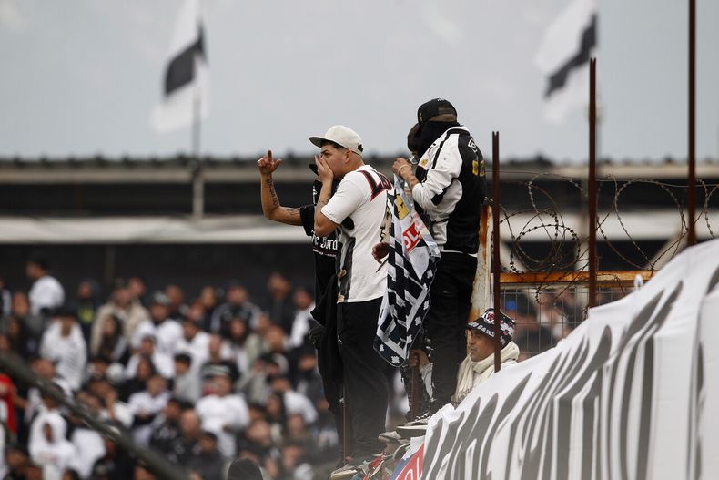 21775 a uno 1680768.jpg