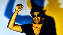“Anti-fascists 1, fascists 0”: Tom Morello festeja el triunfo de Gabriel Boric en Chile