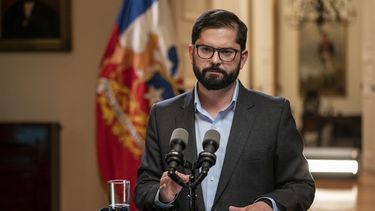 Presidente Gabriel Boric anunciará este jueves la Estrategia Nacional del Litio