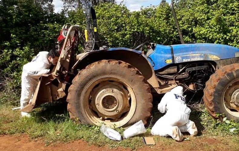 tractor 1.jpg
