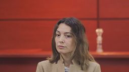 Camila Polizzi denuncia que carabinero que controló su arresto domiciliario le pidió préstamo de $20 millones