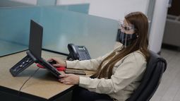 Encuesta Barómetro del Trabajo: Casi la mitad de las personas en Chile sufren discriminación laboral y la principal razón es ser mujer