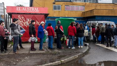 Senadores presentan denuncia ante el Ministerio Público por agua potable contaminada en Osorno