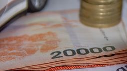 18 ad portas experto pide evitar sobreendeudamiento y proyecta cierre de año con UF sobre $38 mil