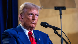 La última estrategia de Trump pre elecciones: Desinformar sobre acciones de Biden ante huracanes