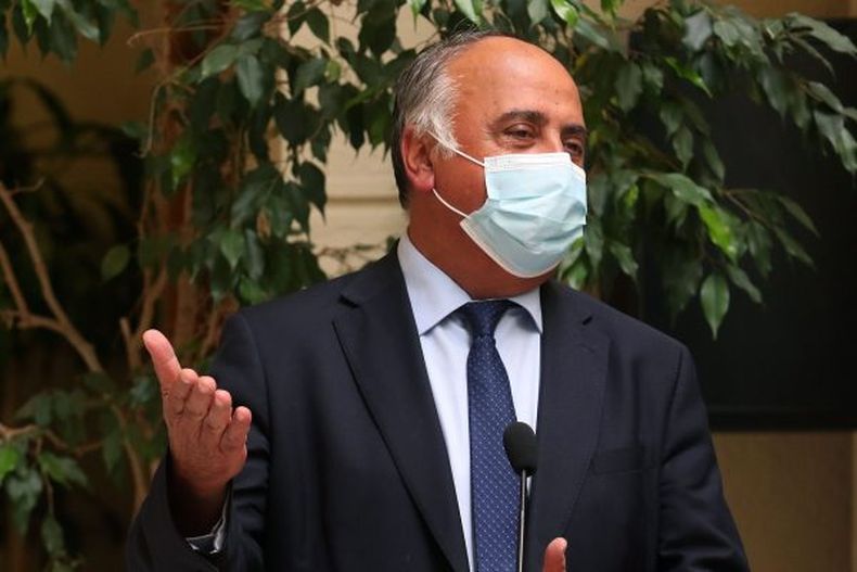 A_UNO_1341999 scaled e1643396353250.jpg