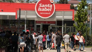 Embarazada despedida injustificadamente será indemnizada con $14 milllones por supermercado