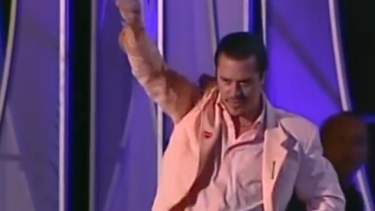 VIDEO| Feliz cumpleaños Mike Patton: Revive el notable homenaje del cantante a Violeta Parra
