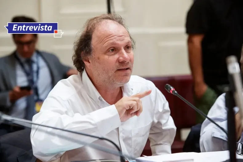10187 senador de urresti.webp