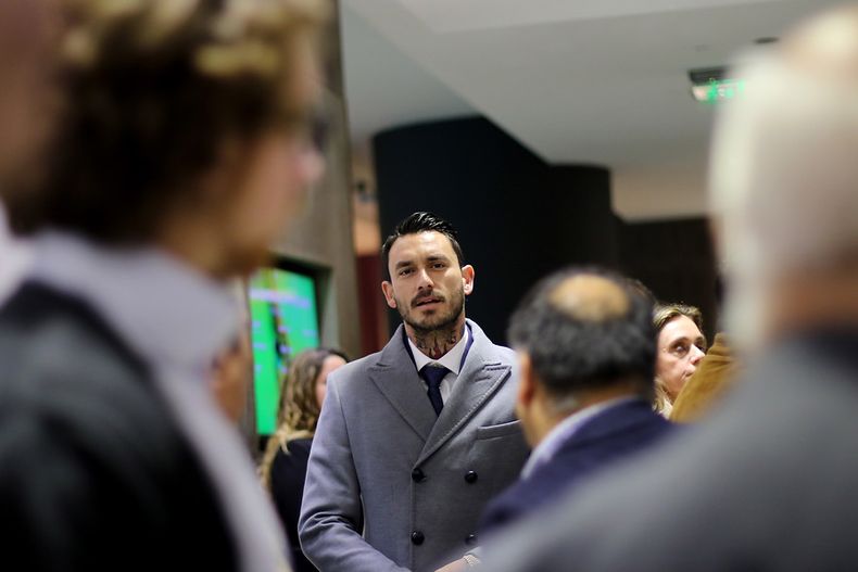 A_UNO_973995_ba1ef 1.jpg