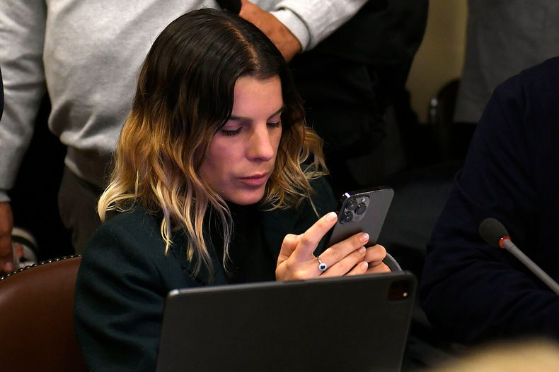 8651 a uno 1573206.jpg