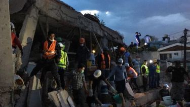 Derrumbe de escuela en México ya lleva 25 víctimas fatales