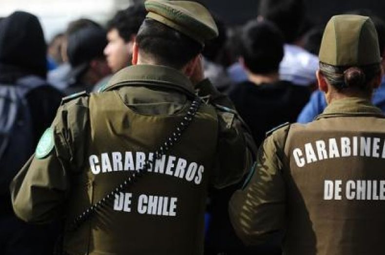 carabineros 1 1 1.jpg