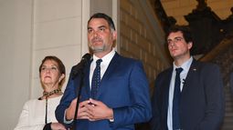 Poco abierta a los consensos: Desaprobación a la oposición supera a la del gobierno