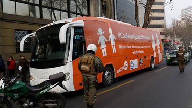 La hija de uno de los líderes del “Bus de la libertad” cambiará su sexo legal con asesoría del Movilh