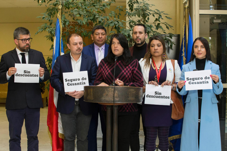 no es razonable presentan proyecto para no descontar seguro de cesantia antes despidos.png